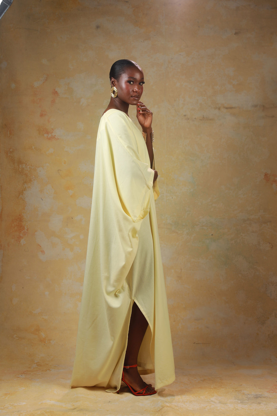 GOLDEN HOUR RELAXED LINEN KAFTAN