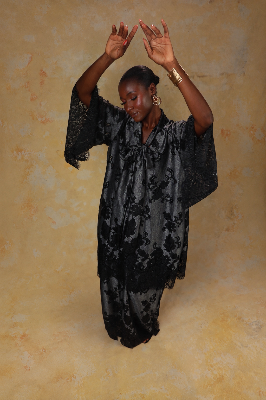 SERAPHINA LACE KAFTAN TWO PIECE